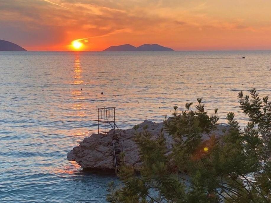 Riviera Apartment Vlora Екстер'єр фото